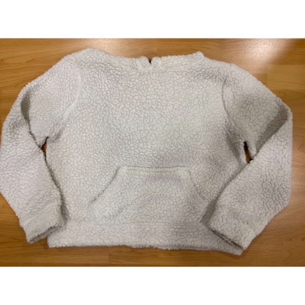 White teddy cropped hoodie